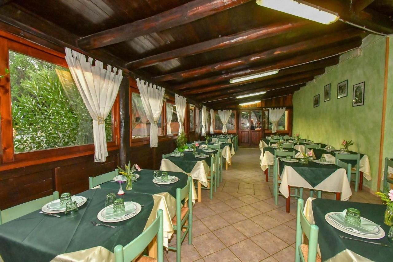Вілла Agriturismo Sardo Campavaglio Екстер'єр фото